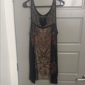 Skinny Minnie Elegant Black and Beige Tank Top